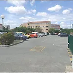 Frejus-Plage Et Centre-Ville, 28 M2, Accueil 4 Personnes, Francais, English Spoken